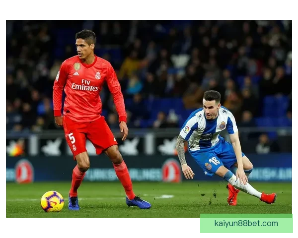 里尔与朗斯德比临近开赛 两队备战压力倍增竞争激烈